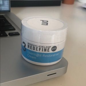Rodan and fields redefine overnight restoration cr